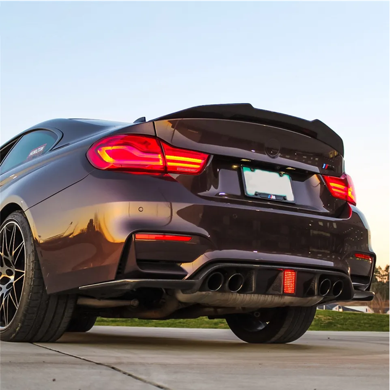 Shark Dynamic Rear Bumper Diffuser for BMW M3 F80 M4 F82