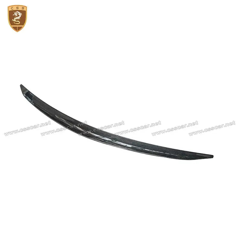 Lambor Urus Glossy Black Carbon Fiber Rear Spoiler